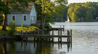 Riverfront cottage in Arnold, MD
