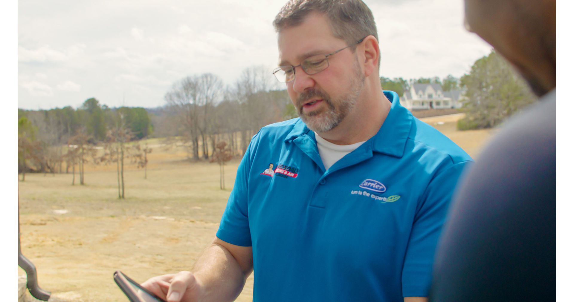 Ragsdale Technician Explaining Options Outdoors