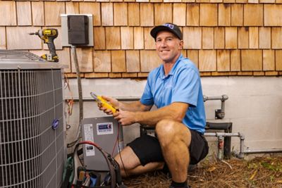 Tech testing heat pump