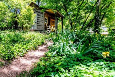 Charming Cabin