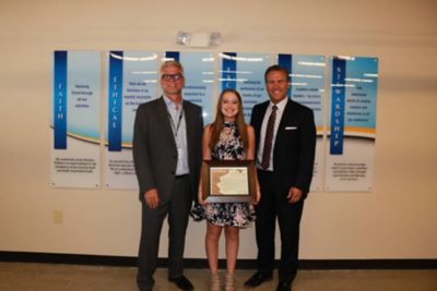 ExtraordinAIRy Treasures winner