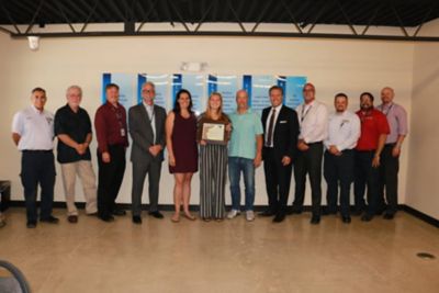 ExtraordinAIRy Treasures winner