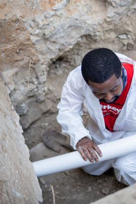 Can Slow Drains Be Caused by Wrong Fittings Instead of Clogs?