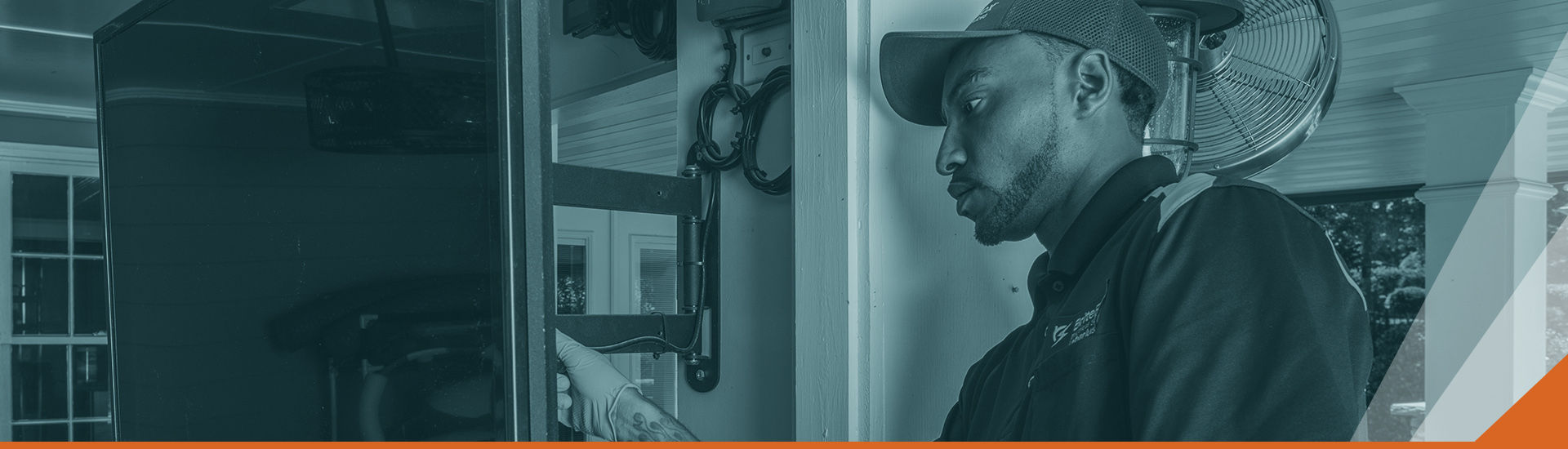 Britebox electrician looking at tv