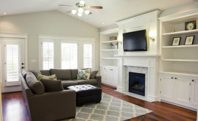 Atlanta home with TV mounted too high