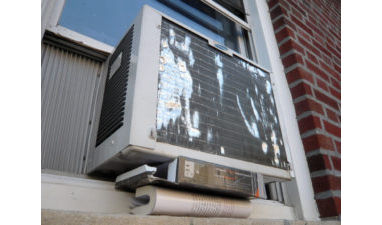 Installing window deals air conditioner