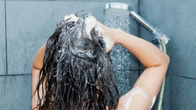 shampooing with hard water